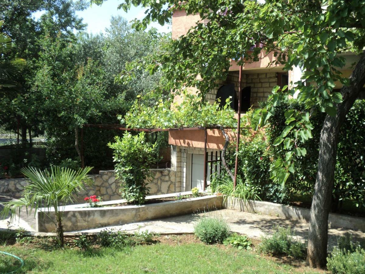 Apartment Martina Biograd Na Moru Luaran gambar