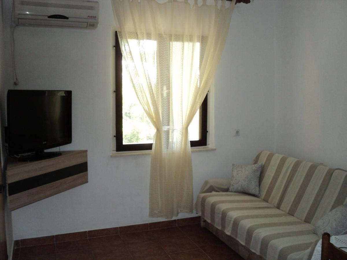 Apartment Martina Biograd Na Moru Luaran gambar